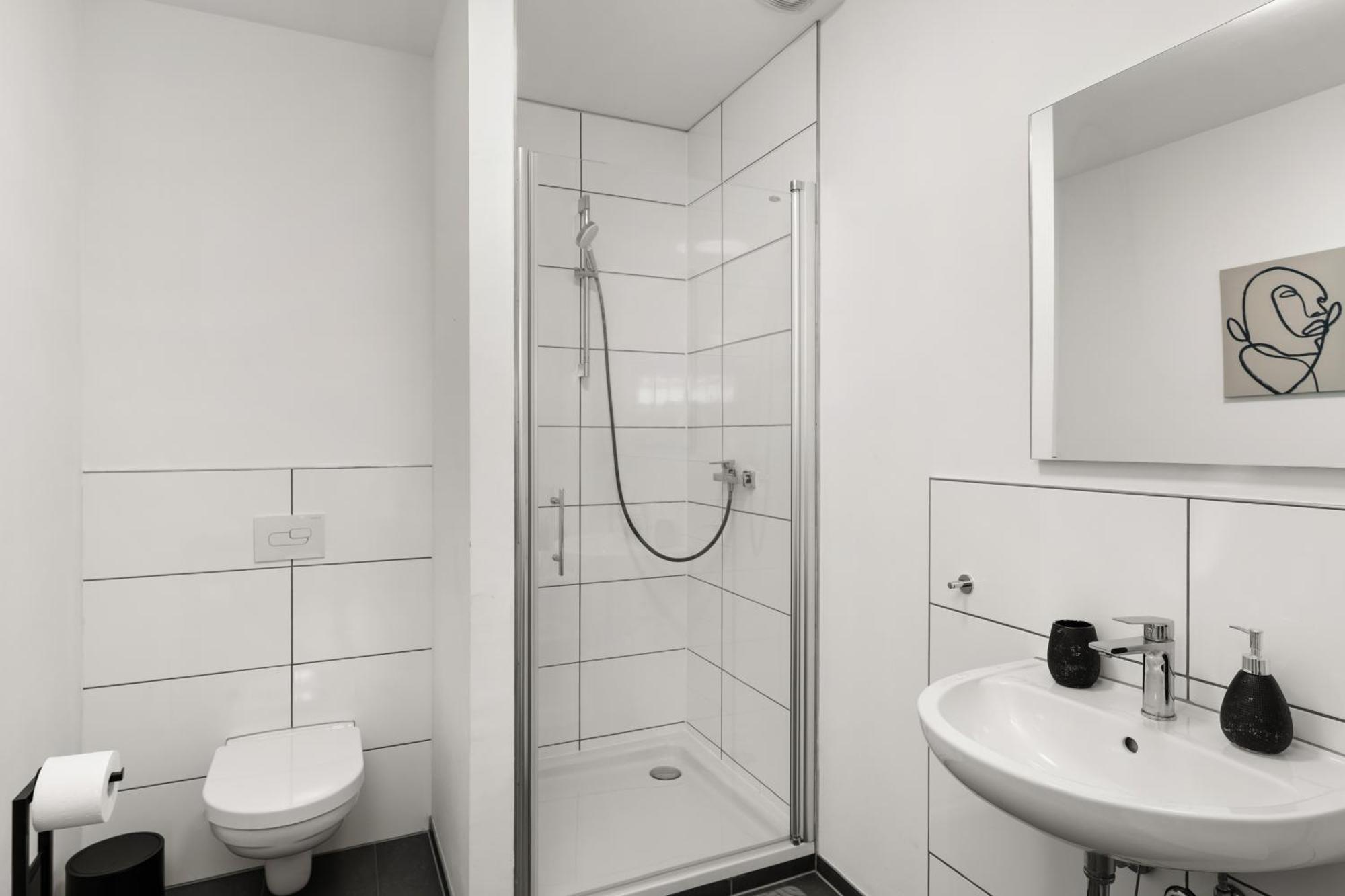 Mola Apartments-Apartment Im Herdecker Zentrum Fuer 3 Gaeste-Gratis Parkplatz-Highspeed Wlan-Auch Fuer Langzeit Geeignet מראה חיצוני תמונה